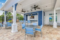 Avenues Walk Pool 6575 2-Web