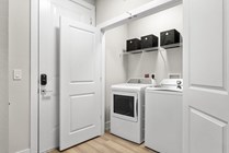 Longleaf at St. Johns Apartments | St. Johns, FL | Washer and Dryer Included