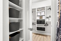 Longleaf at St. Johns Apartments | St. Johns, FL | Custom Built-In Closet